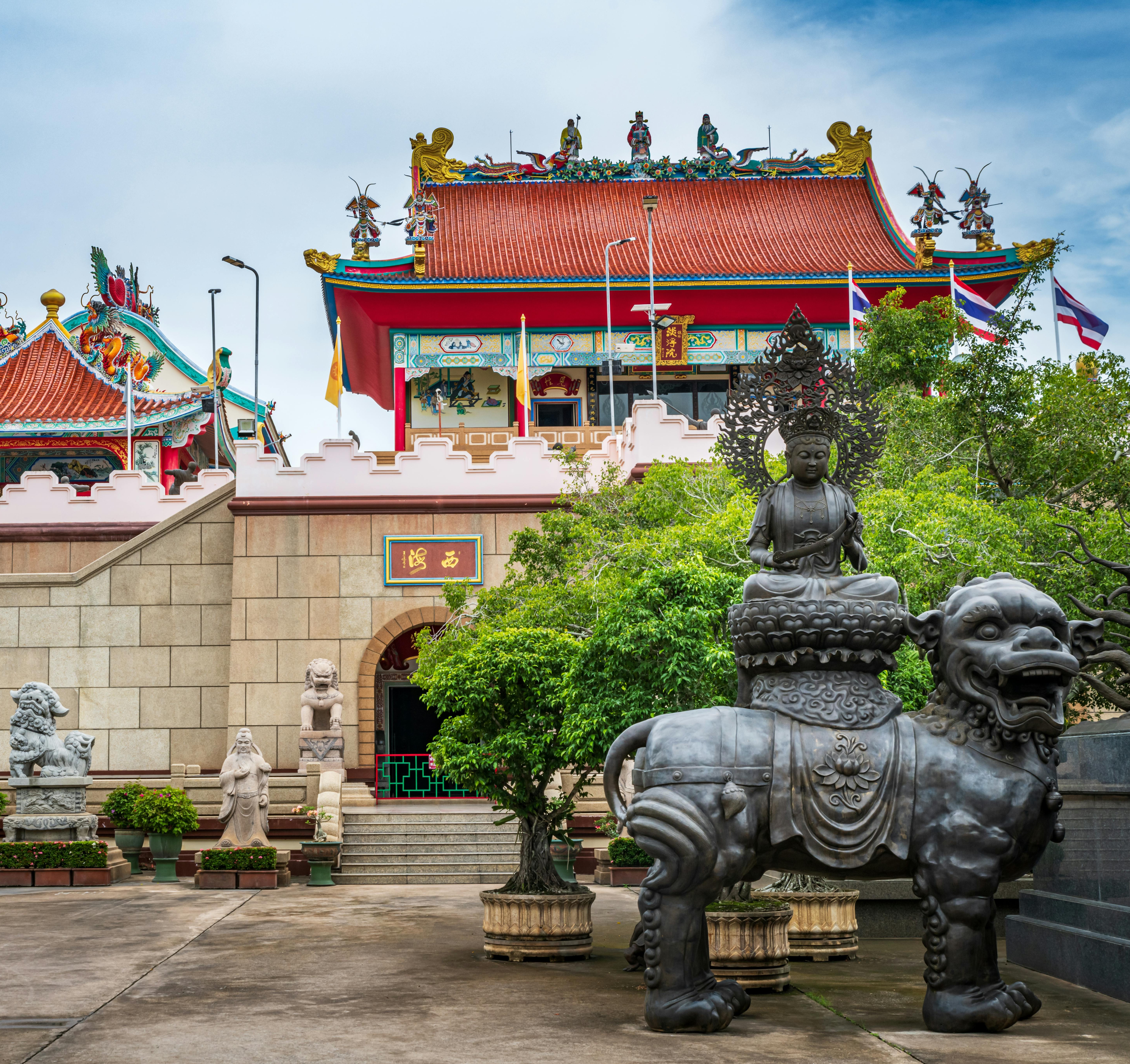 jovyn-chamb-iWMfiInivp4-unsplash-1